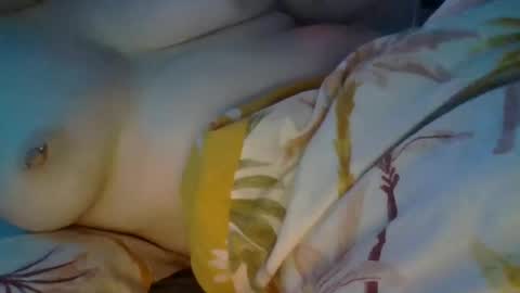 Snapshot of beeinmedeep chatting on 03/02/25, 02:00 beeinmedeep online show from 03/02/25, 02:00