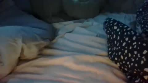 Snapshot of beeinmedeep chatting on 09/14/25, 07:18 beeinmedeep online show from 09/14/25, 07:18