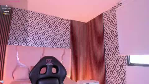 BELLA online show from 04/16/26, 12:17