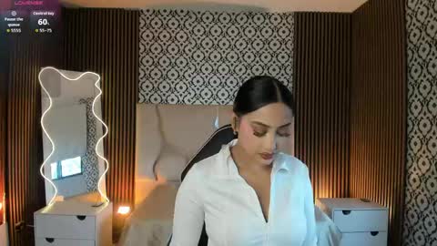 BELLA online show from 04/30/26, 12:22