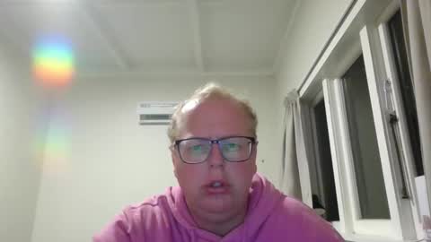 Snapshot of beentomars chatting on 03/26/26, 04:12 beentomars online show from 03/26/26, 04:12