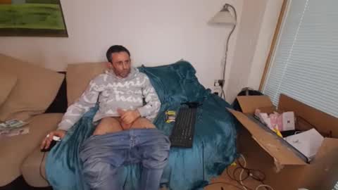 begbestuk online show from 04/01/26, 02:25