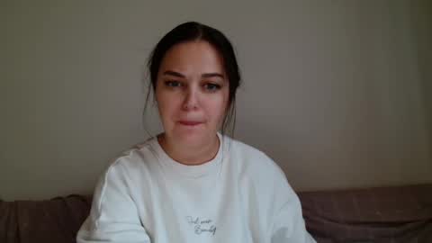 Snapshot of behappy4self chatting on 10/11/25, 06:23 fuckharddadyback online show from 10/11/25, 06:23