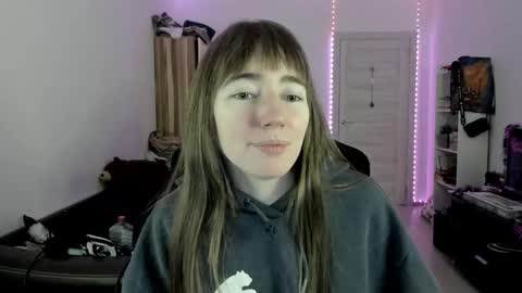 Snapshot of bekkareyes chatting on 02/07/26, 01:48 bekka online show from 02/07/26, 01:48