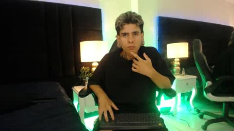 bel_sebu online show from 04/08/26, 05:07