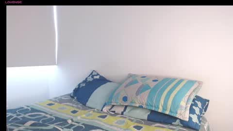 Snapshot of bela_hadid05 chatting on 09/29/25, 06:24 hadid online show from 09/29/25, 06:24