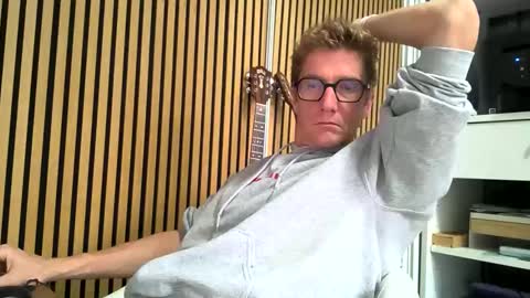 SexFriendFrance online show from 10/03/25, 11:29