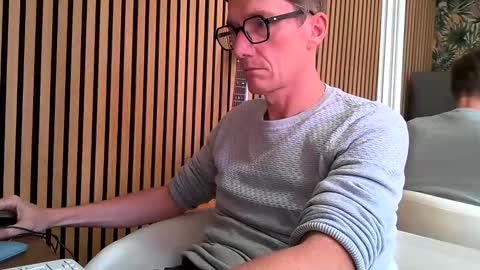 SexFriendFrance online show from 11/07/25, 09:42