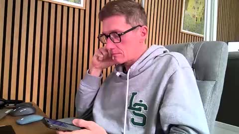 SexFriendFrance online show from 03/06/26, 09:17