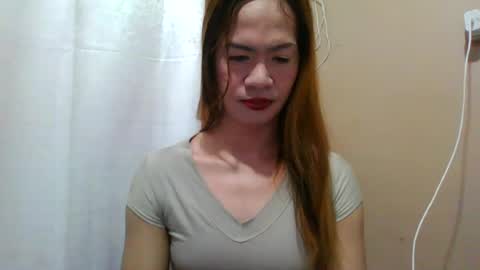 Snapshot of belendha chatting on 07/17/26, 02:51 lenda online show from 07/17/26, 02:51