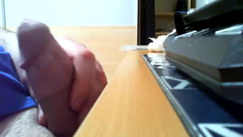Snapshot of belgianfatcock chatting on 04/30/26, 11:42 belgianfatcock online show from 04/30/26, 11:42