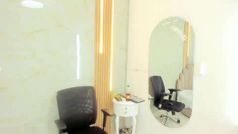 Belkilima  online show from 04/16/26, 09:04