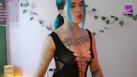   online show from 09/12/25, 06:52