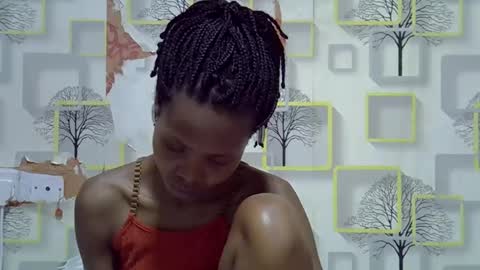 Snapshot of bella307697 chatting on 09/22/25, 01:29 Bella online show from 09/22/25, 01:29