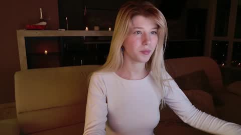 Bella online show from 02/11/25, 09:25