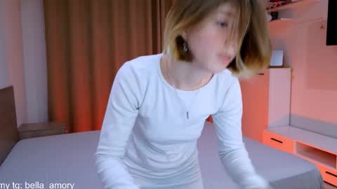 Bella online show from 12/02/25, 07:53