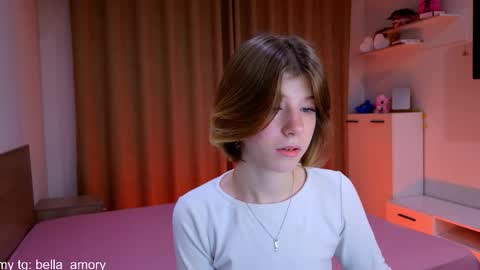 Bella online show from 12/04/25, 11:57