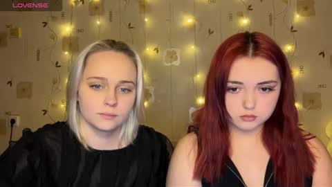 bella_and_alice online show from 01/15/26, 03:27