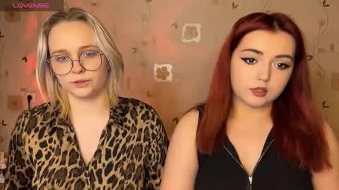 bella_and_alice online show from 02/12/26, 10:16