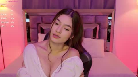 Bella  online show from 11/21/25, 04:00