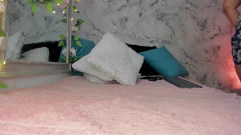 Dessi  online show from 01/12/26, 01:49