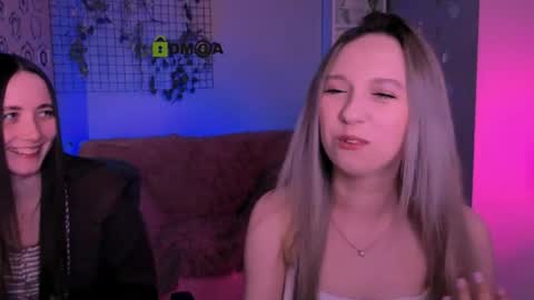 Bella online show from 04/08/26, 07:25