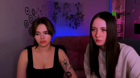 Bella online show from 04/22/26, 11:56