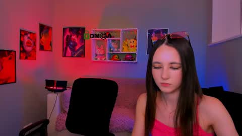Bella online show from 07/11/26, 09:12