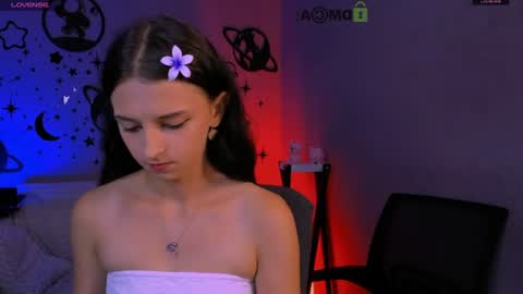 Bella online show from 07/13/26, 09:01