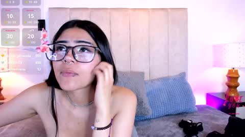 bella_girl69 online show from 03/26/26, 03:45