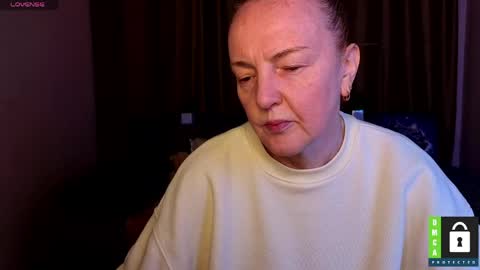 Bella online show from 04/17/26, 11:24