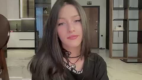 Snapshot of bella_hayes chatting on 07/21/26, 05:10 Bella next stream December 2 at 9pm gmt online show from 07/21/26, 05:10