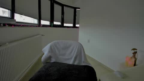 Anna  online show from 04/01/26, 08:59