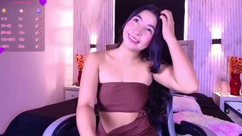 bella_martini_ online show from 05/28/26, 12:24