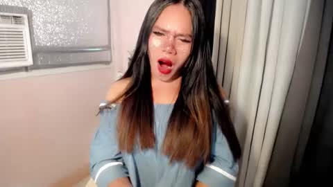 bella_ngo online show from 07/17/26, 11:53