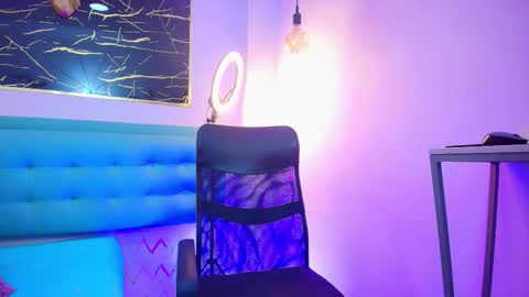     online show from 12/18/25, 09:54