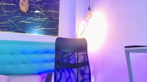     online show from 12/20/25, 10:17