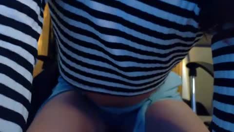 Snapshot of bella_salvatore chatting on 07/15/26, 07:52 online show from 07/15/26, 07:52