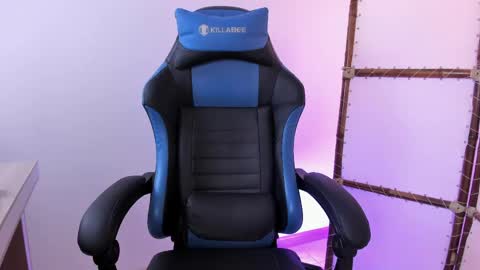 Bella online show from 03/07/26, 05:04