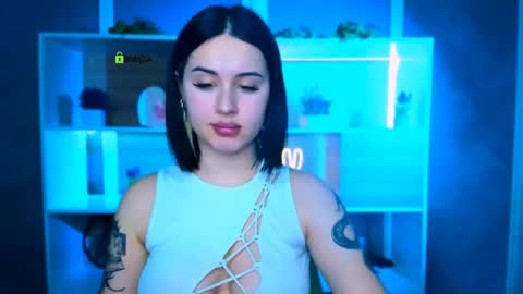 Snapshot of bella_sunshine1 chatting on 04/09/26, 02:00 alexa online show from 04/09/26, 02:00