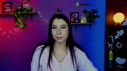 Snapshot of bella_sunshine1 chatting on 04/15/26, 11:17 alexa online show from 04/15/26, 11:17