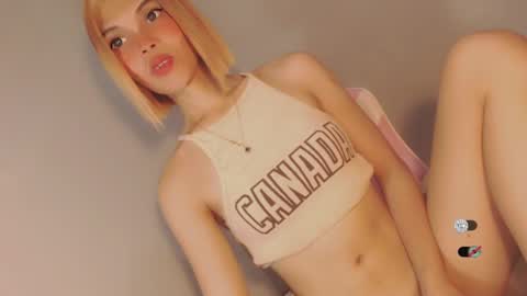 Bella online show from 12/26/24, 03:38