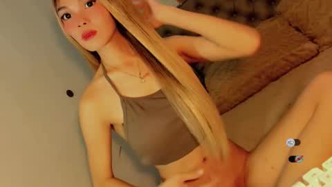 Bella online show from 12/18/25, 08:48