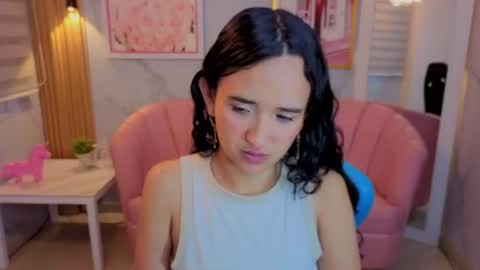 Bella online show from 07/04/26, 02:29