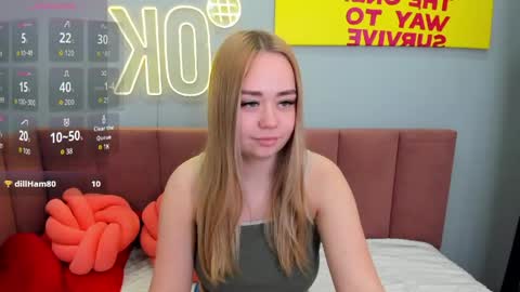 Bella online show from 05/12/26, 01:47