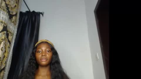 Snapshot of bellababy6 chatting on 10/10/25, 05:23 bella online show from 10/10/25, 05:23