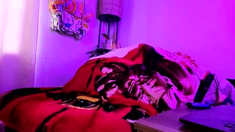 Belle online show from 12/22/24, 08:47