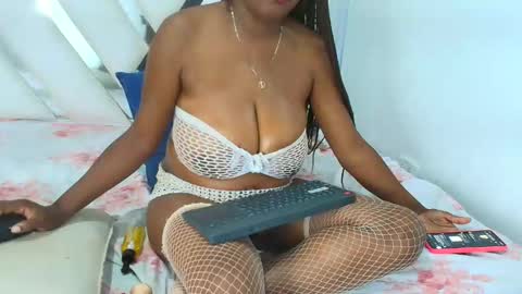 BELLA online show from 11/26/25, 07:59