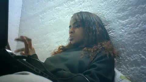 Bella online show from 12/07/24, 06:26