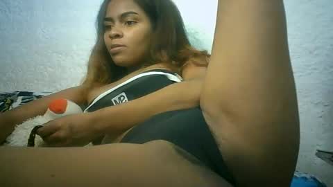 Bella online show from 12/24/24, 09:39